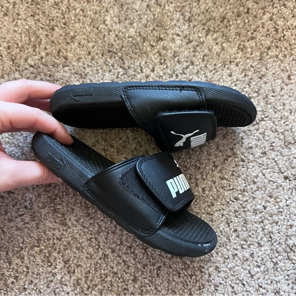 Puma Black and White “Cool Cat” 2.0 PS Little Kids Slides Size 11 - Picture 6 of 6